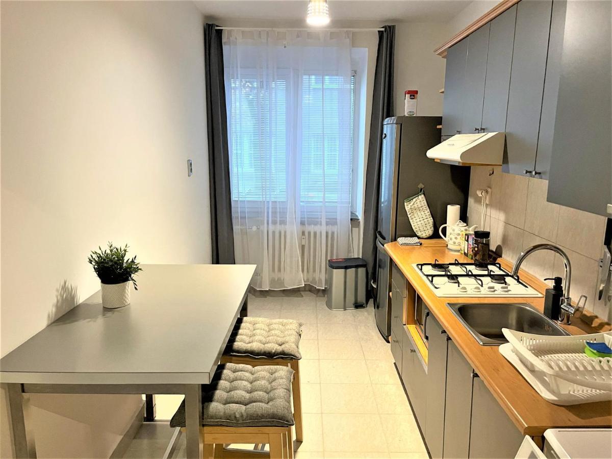 Apartment Helen - Old Town, Ac Bratislava Exteriör bild